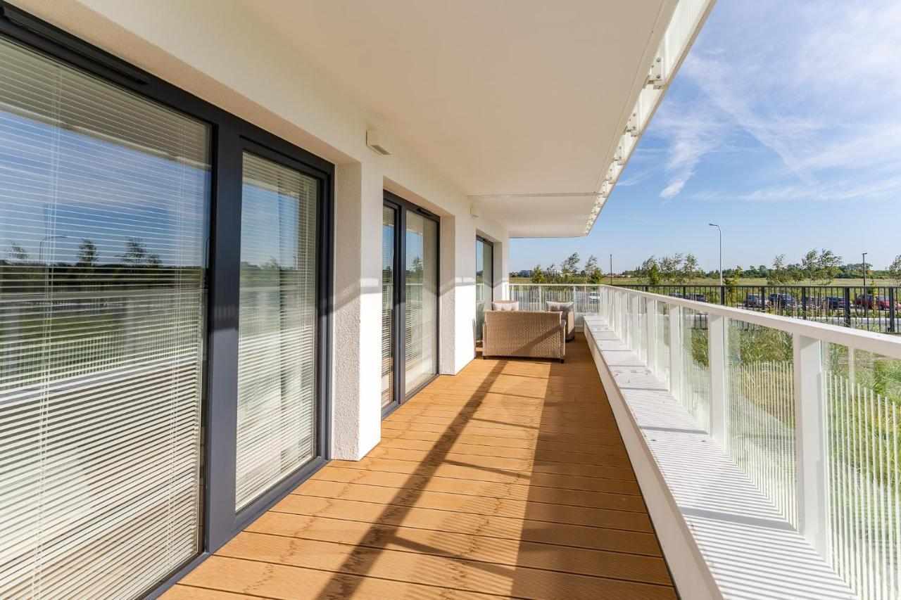 Apartament Lux Tukan B004, Polanki Aqua - Holiday City Kołobrzeg Exterior foto
