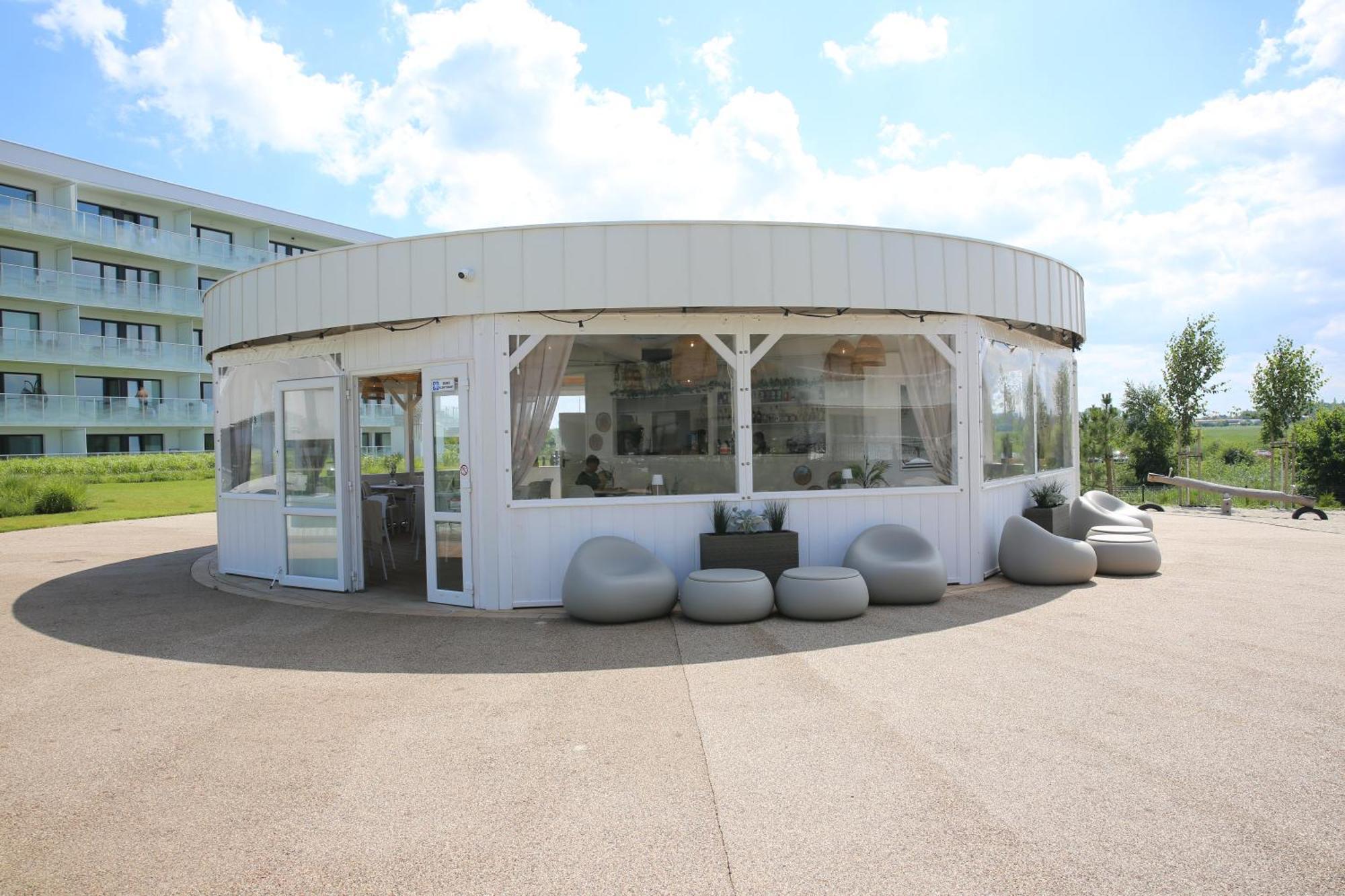 Apartament Lux Tukan B004, Polanki Aqua - Holiday City Kołobrzeg Exterior foto
